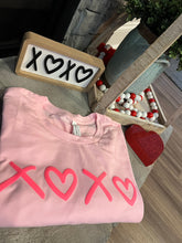 Load image into Gallery viewer, XOXO Puff Vinyl Transfer