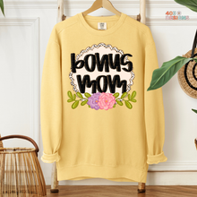 Load image into Gallery viewer, Spring Frame Personalized DTF Transfer
